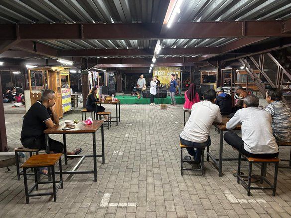 Rest Area Gunung Gedangan Hidupkan Ekonomi dengan Nostalgia Dangdut 80-an