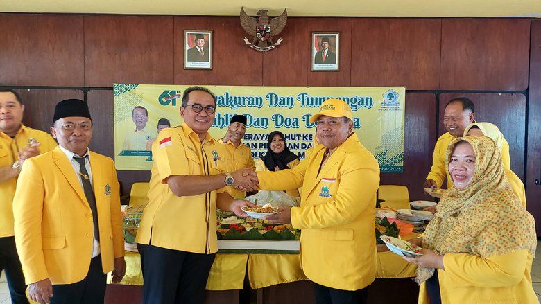 HUT ke-61, Golkar Mojokerto Tabur Bunga hingga Siapkan Pasar Murah dan Pentas Seni