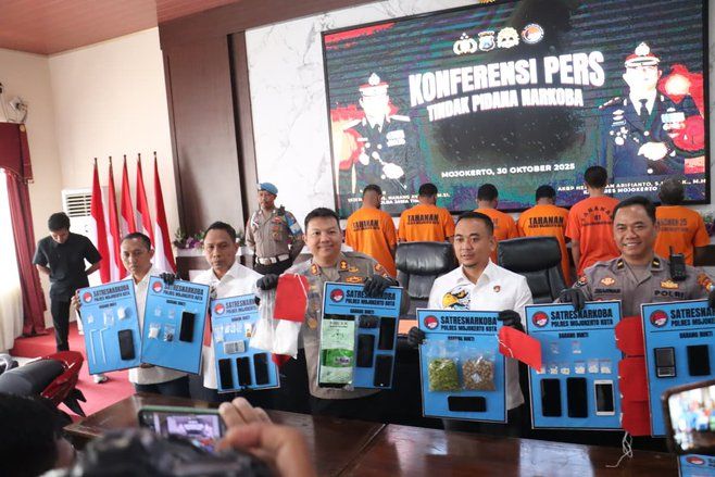 Operasi Besar Satresnarkoba Mojokerto Kota: 31 Tersangka Ditangkap, 1 Kg Sabu Disita