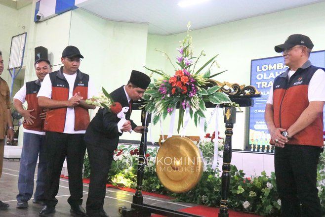 Gus Barra Ajak Pelajar Mojokerto Hidupkan Semangat Budaya lewat Olahraga Tradisional