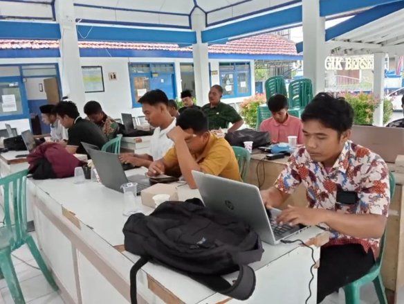 Bimtek Siskeudes Bagi Operator Desa di Jrengik Sampang Menuai Sorotan