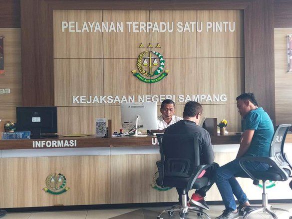 Fadilah Helmi Diperiksa di Kejagung, Kajari Sampang Diisi Plh