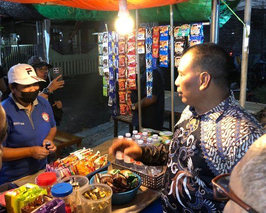 Cak Sumardi Apresiasi &quot;Miagan Umbrella Fest&quot;, Omzet UMKM Naik Tiga Kali Lipat