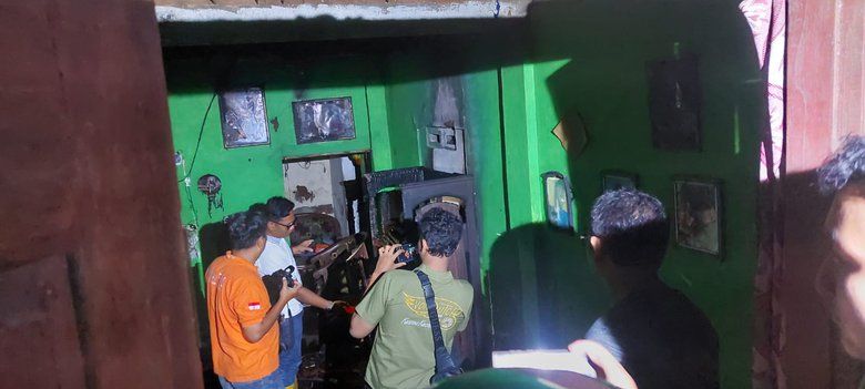 Pria di Jombang Sengaja Bakar Rumah Saat Cekcok Dengan Istrinya