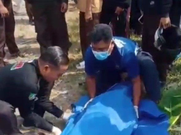 Tabrakan di Jalan Raya Pandanwangi Jombang Renggut Nyawa Pelajar SMK  