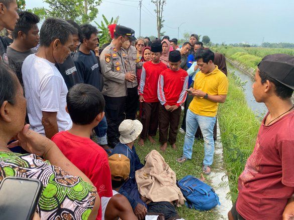 Pelajar MTs di Jombang Ditemukan Meninggal Dunia di Sungai