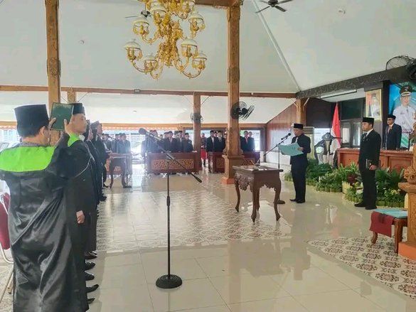 Pemkab Probolinggo Rotasi 14 Pejabat, Siapa Saja? 