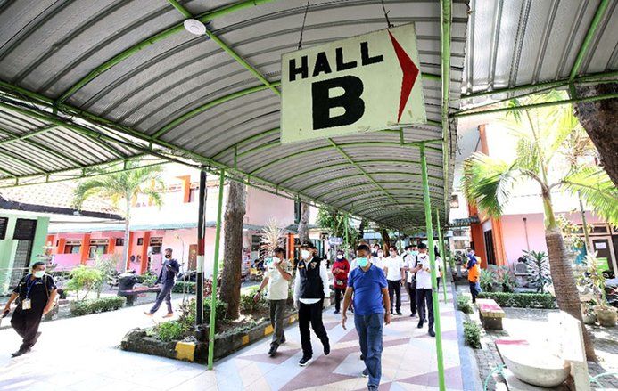 Kasus Covid-19 Meningkat, Warga Surabaya Diimbau Lindungi Keluarga dan Tetangga Sekitar