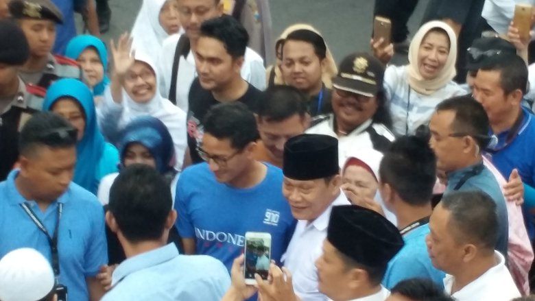 Sandiaga Orasikan Gagasan Bung Karno di Acara Wisuda UBK