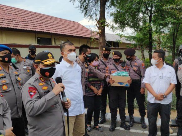 Polda Jatim Pulangkan Ratusan Massa Aksi, 14 Orang Lainnya Ditahan