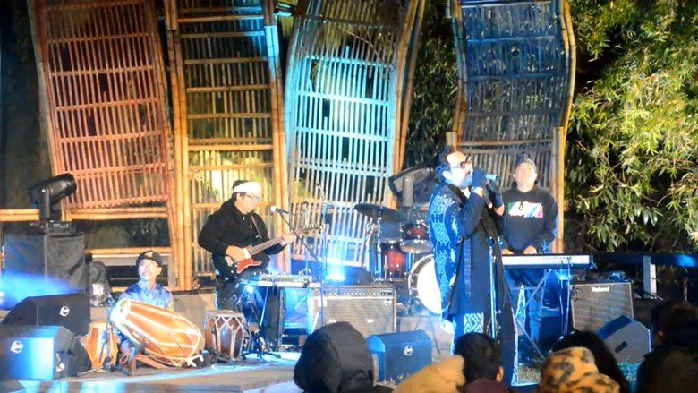 Jazz Gunung Bromo 2024, Elfa's Singer dan Ndarboy Genk Goyang Jemaah Al Jaziah 