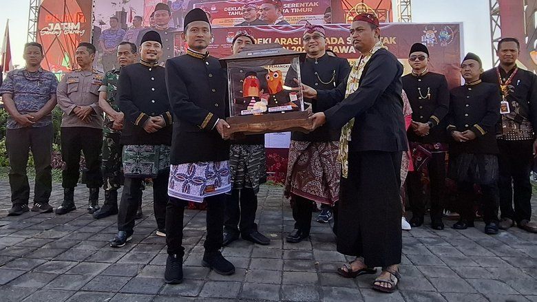 Kirab Maskot Pilkada 2024 sampai Gresik, KPU Jatim Target Partisipasi Melebihi Pemilu