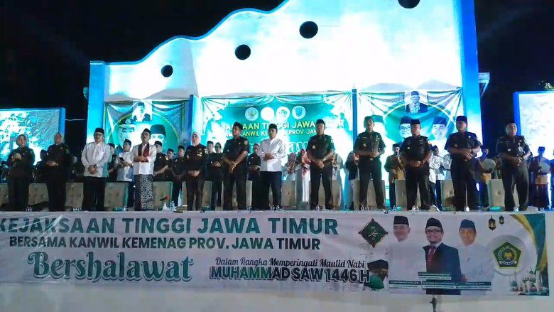 Peringati Maulid Nabi dan Persiapan Pilkada 2024, Kejati dan Kemenag Jatim Gelar Salawat Bersama