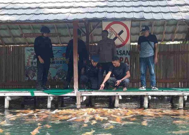 Granat Ditemukan di Wisata Pelang Tuban, Tim Jibom Gegana Polda Jatim Bergerak

 