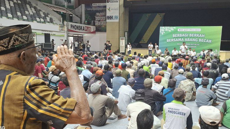 Kayuh Harapan, Petrokimia Gresik Hadirkan Berkah untuk Abang Becak