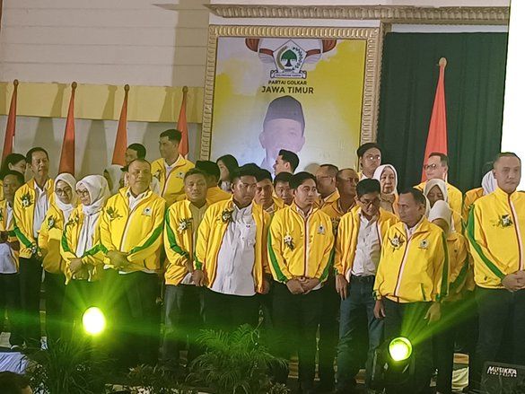 Dilantik Sebagai Ketua Golkar Jatim, Ini Tugas Ali Mufthi dari DPP