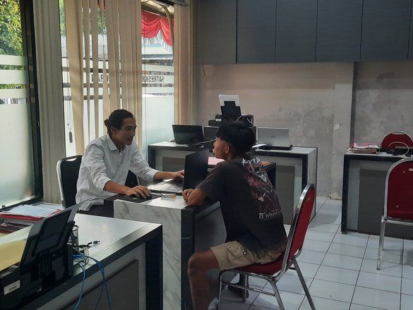 Gegara Uang Kembalian, Pemuda Ini Tega Aniaya Ibu Kandung