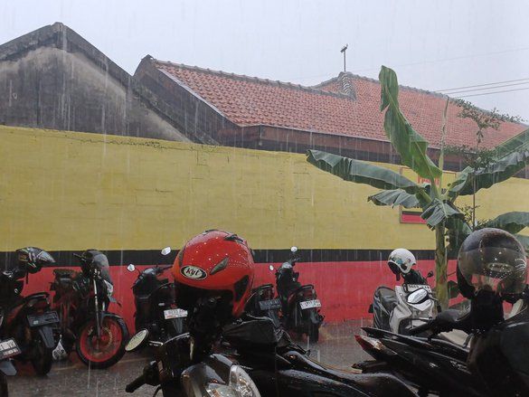 Beberapa Wilayah di Jatim Alami Musim Penghujan Lebih Awal, Ini Daftarnya
