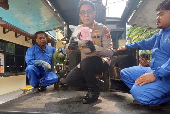 Polda Jatim Memusnahkan 9,3 Kg Sabu dan 3 Butir Ekstasi