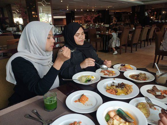 Kuliner Nusantara dan Internasional Hadir di New Breakfast Weekend