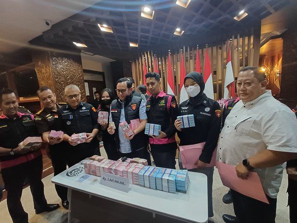 Tersangka Dugaan Pungl Perizinan Air Tanah di Dinas ESDM Bertambah Satu
