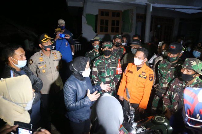 Dari NTT, Mensos Risma Meluncur ke Lumajang