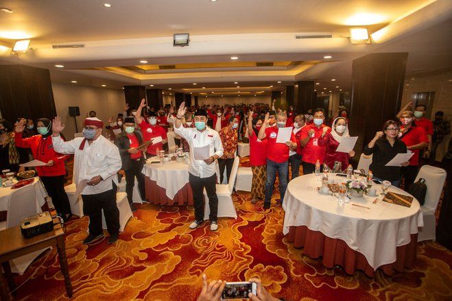 Barisan Soekarnois Deklarasi Kawal dan Menangkan Eri Cahyadi-Armuji