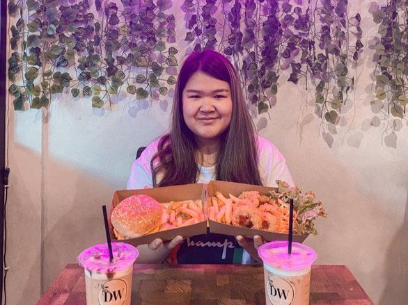 Lebih Banyak Sekolah Daring, Pelajar SMA di Surabaya Ini Buat Cafe