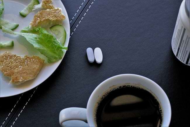Minum Obat Setelah Minum Kopi, Seperti Ini Dampaknya