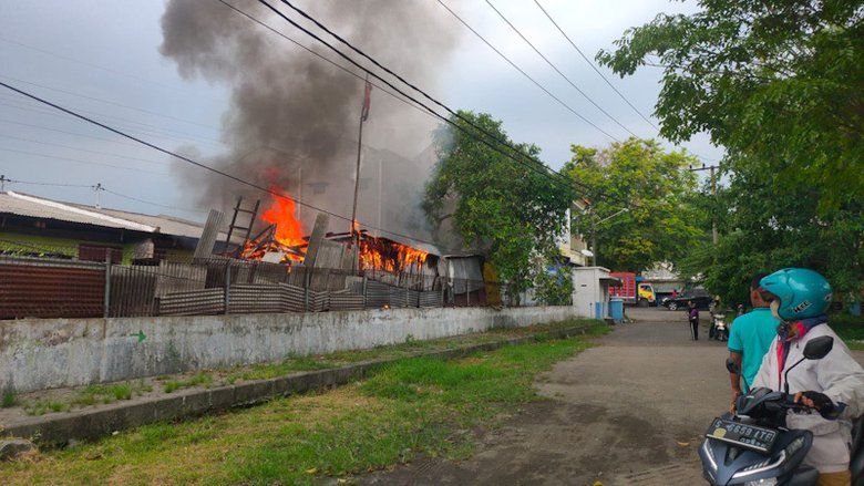Ruko di Mojokerto Ludes Terbakar