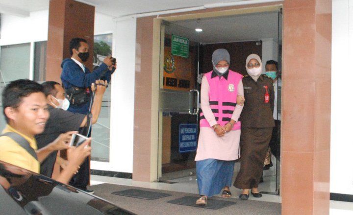 Gelapkan Obat, Bekas Pegawai RSD dr Soebandi Ditahan