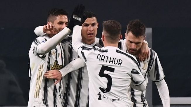 Ronaldo Sumbang Dua Gol, Juventus Sikat Inter Milan 2-1