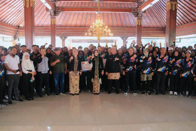 Bupati Mojokerto Beri Apresiasi Atlit Porprov Peraih Medali