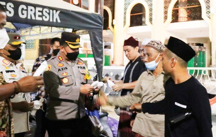 Ciptakan Kamtibmas Wilayah, Polres Gresik Gelar Patroli Skala Besar