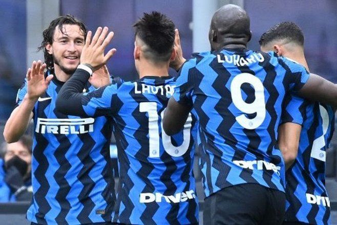 Inter Hanya Butuh 13 Poin untuk Amankan Scudetto