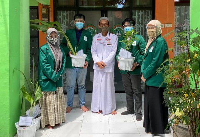 FK Unusa Susun Panduan Penerapan Protokol Kesehatan di Pesantren