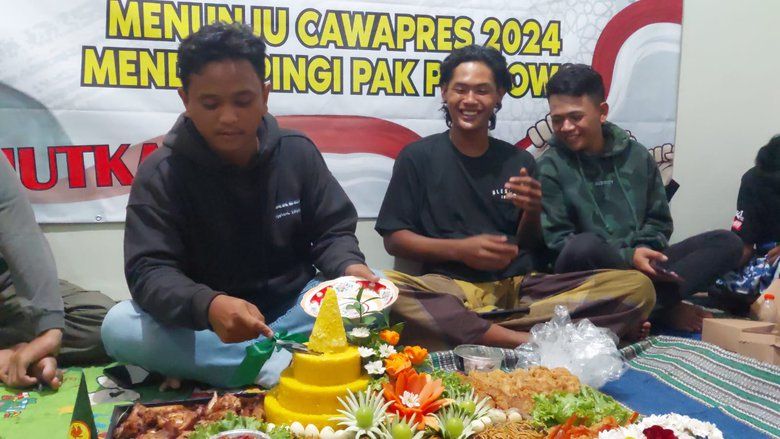 Sambut Putusan MK, Pendukung Prabowo dan Gibran di Malang Gelar Tasyakuran 