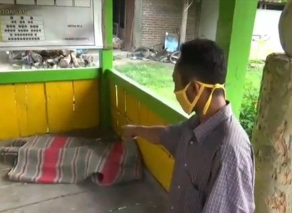 Bayi Berusia Satu Hari Ditemukan di Pos Ronda