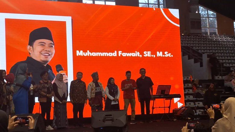 Di Momentum Hari Santri, Gus Fawait Dapat Apresiasi Dewi Sartika Awards