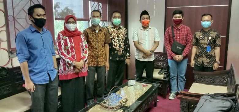 Remaja Anarkis Saat Demo Omnibus Law Disanksi Minta Maaf dan Bersihkan Masjid Polres Sebulan