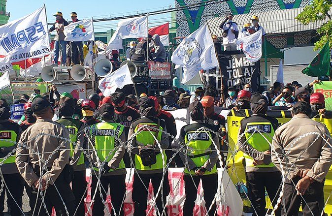 Apindo akan Beri Sanksi Buruh yang Hobi Demo