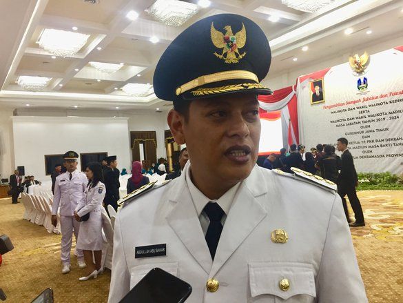 Pemkot Kediri Jamin Shalfa Sekolah di SMAN 7