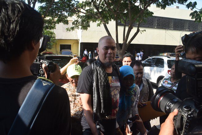 Ahmad Dhani Penuhi Panggilan Polda Jatim