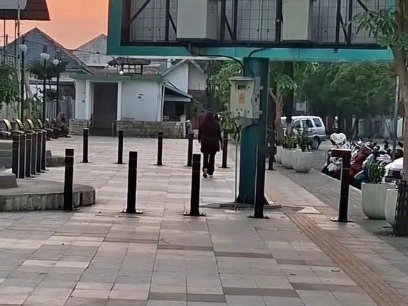 Motor Listrik Belasan Juta Raib saat Jogging di Alun-alun Kota Probolinggo