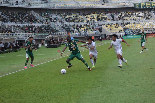Lawan Mantan Klubnya Sendiri, Andik Vermansyah Jadi Starter dan Kapten Garudayaksa FC