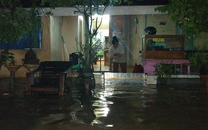 Sungai di Probolinggo Meluap Merendam Dua Dusun