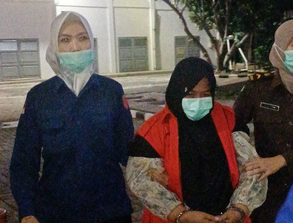 Modus Koruptif Pengajuan KUR BNI Jember: Calon Debitur Difoto di Kandang Kambing