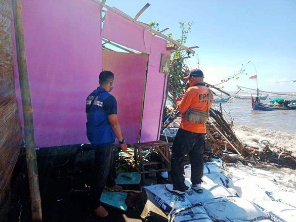 Cuaca Ekstrem, BPBD Situbondo Imbau Waspada Banjir Rob Susulan di Pantai Utara
