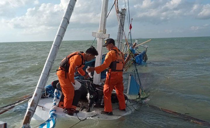 19 Tewas, 20 Penumpang Hilang dalam Lima Kecelakaan Transportasi Laut