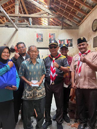 Pramuka dan Pemkot Kediri Bedah Rumah Lansia Sebatang Kara Senilai Rp36 Juta